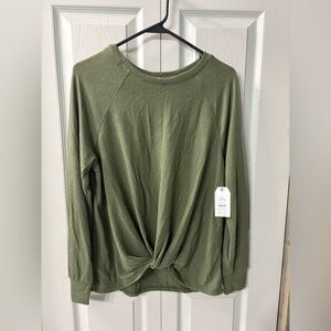 NWT Time and Tru Elegant Olive Green Women's Long sleeve top size L 12/14